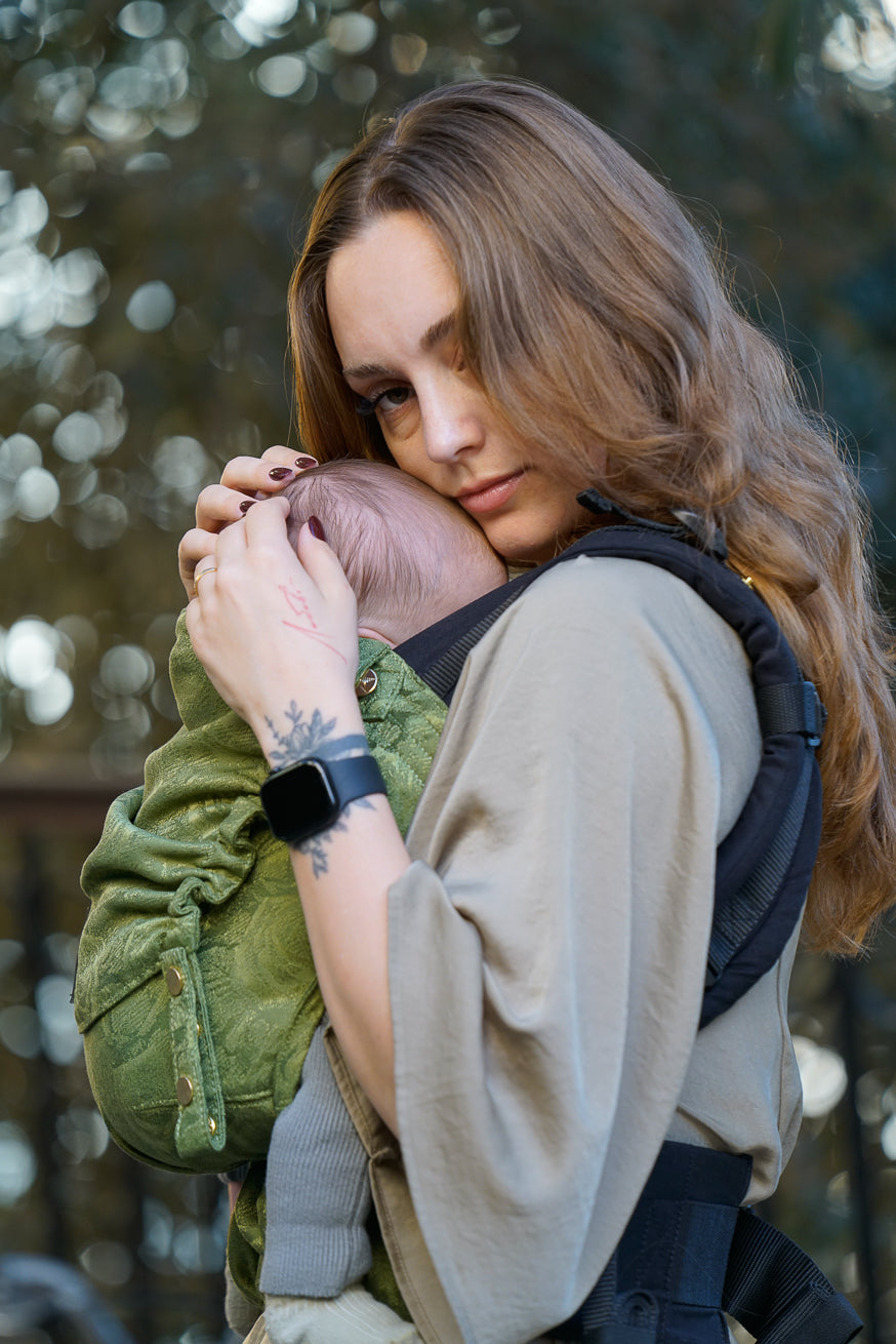 Baby Carrier Flip Green rose