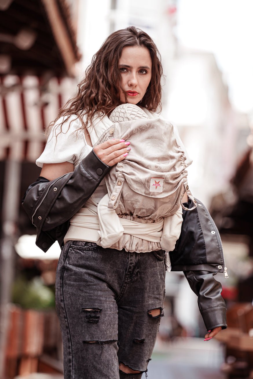 Baby Carrier TaiTai Silky Skulls - KOKADI