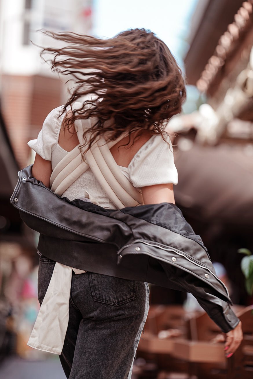 Baby Carrier TaiTai Silky Skulls - KOKADI