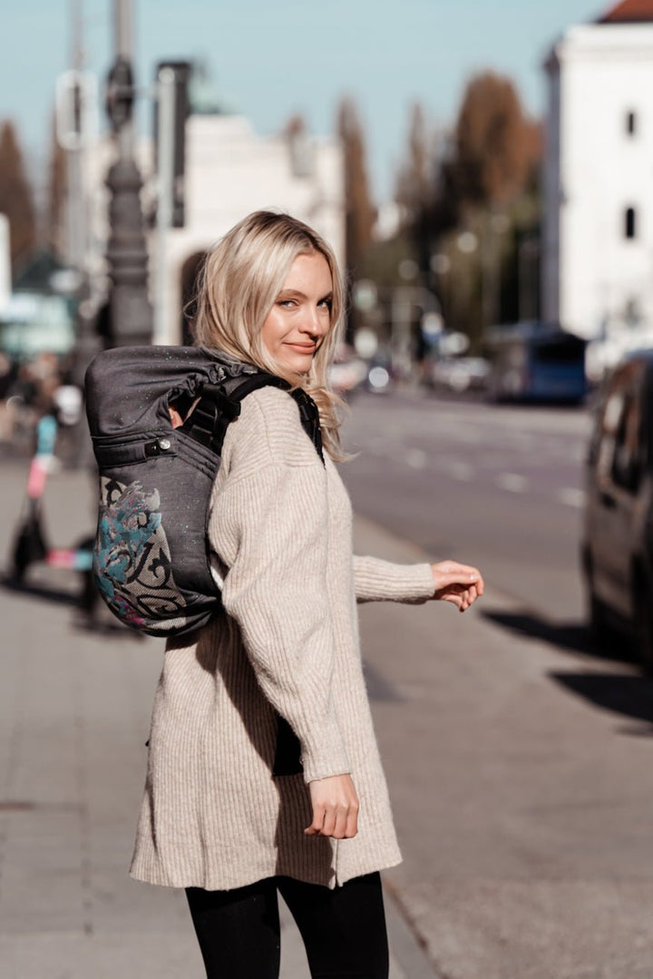 Baby Carrier Onbu Lioness Alexandra - KOKADI